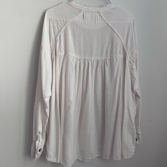 Free People We the Free “keep it simple” button shirt. Size XS - Picture 9 of 9